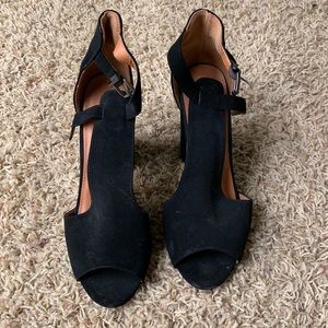 Black velvet heels